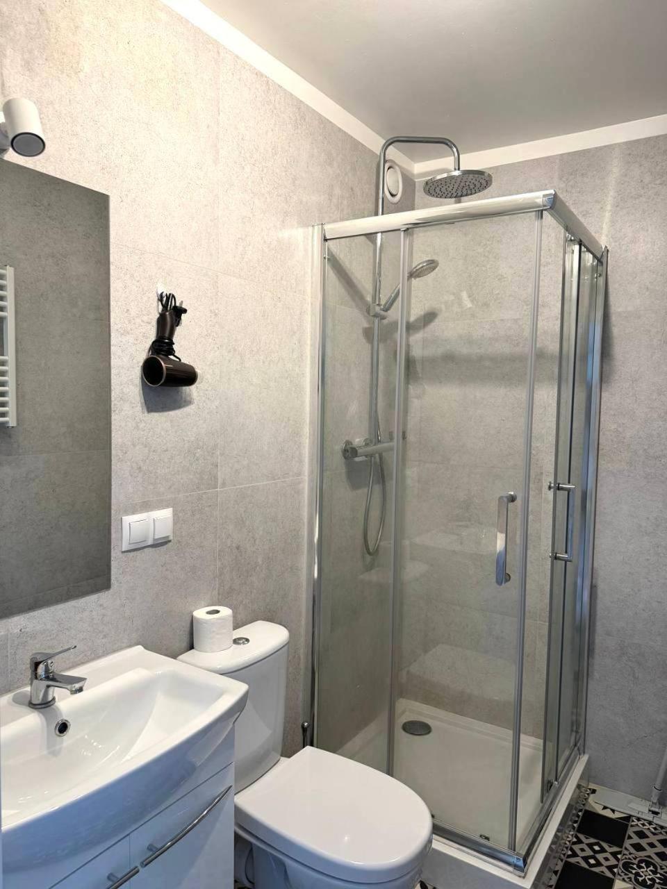 Quiet Apartment Near The Park, Metro, Centre, Wi-Fi - By Hik Apartments 바르샤바 외부 사진